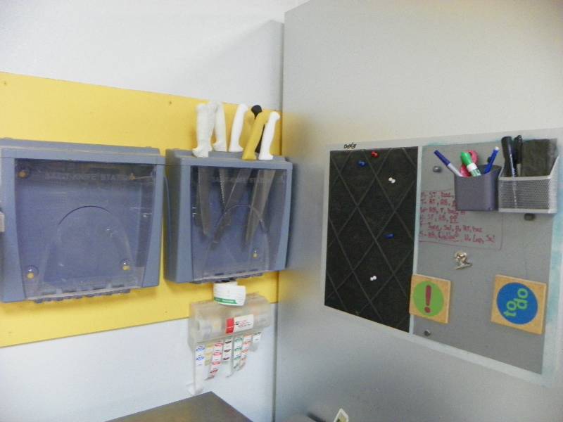 Knife racks