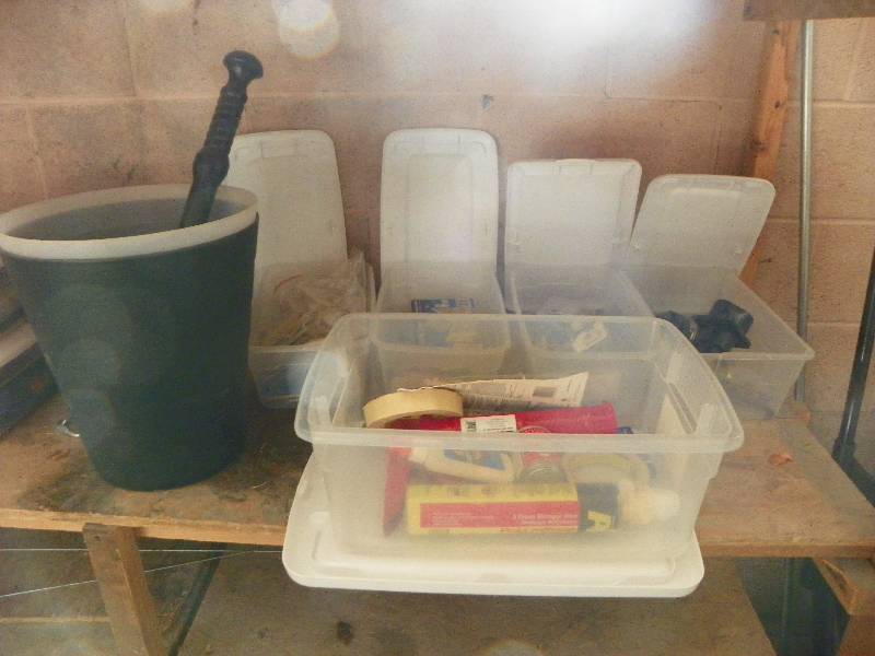 Tubs if misc hardware items