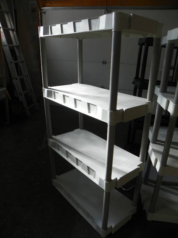 Shelving unit