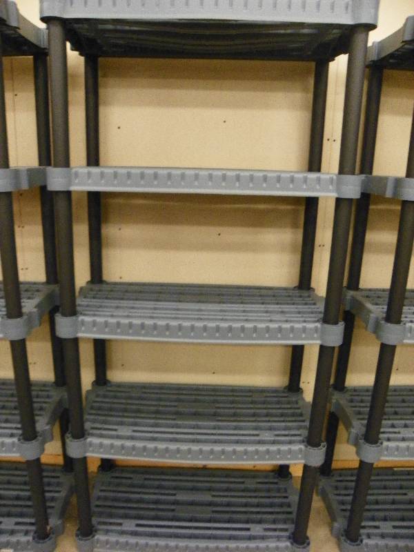 Shelving unit