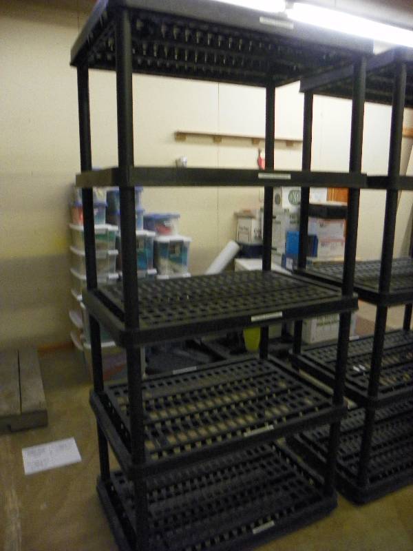 Shelving unit