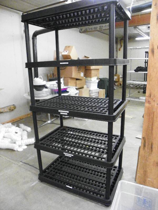 Shelving unit
