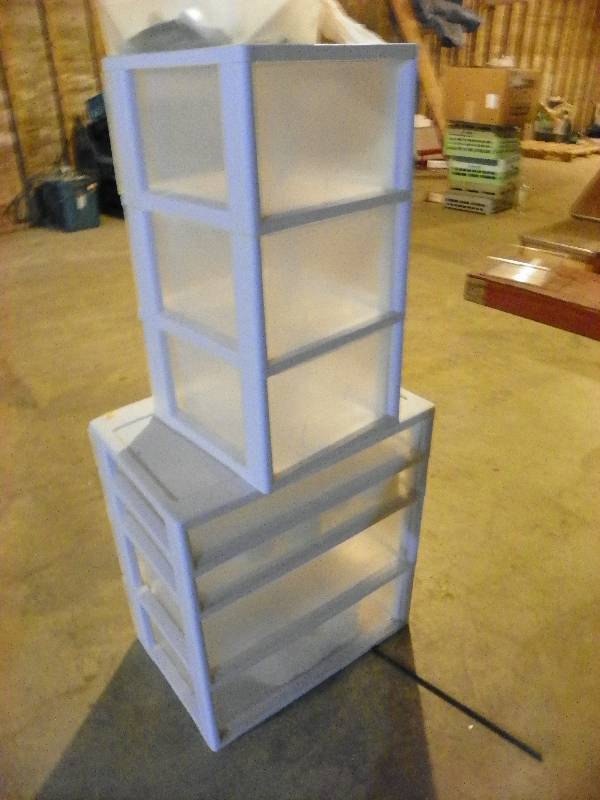 3 drawer and 4 drawer storage caddy