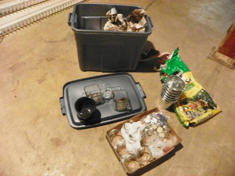 Tote of misc dcor items, and pails