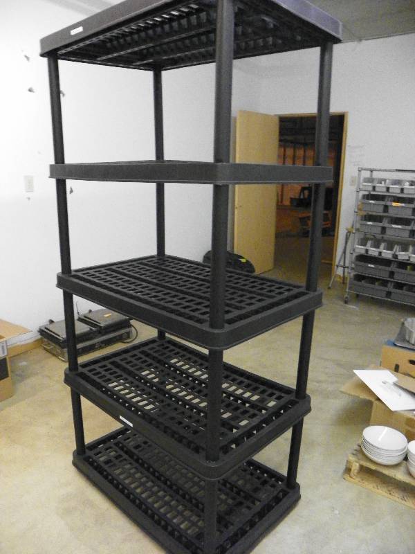 Shelving unit