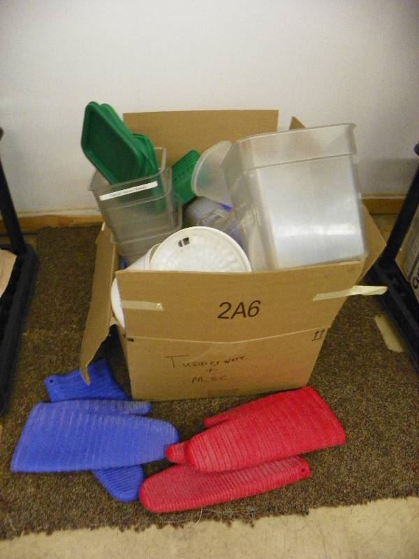Storage containers, pitchers and pot holders