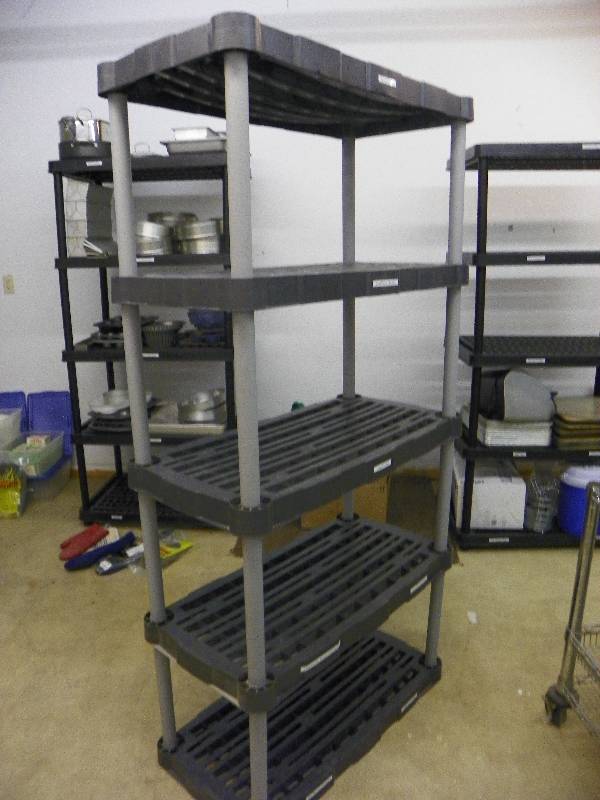 Shelving unit