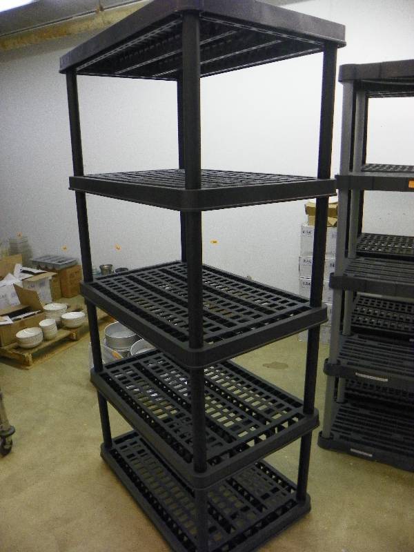 Shelving unit