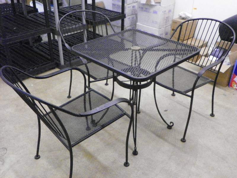 Outdoor Table and Chairs