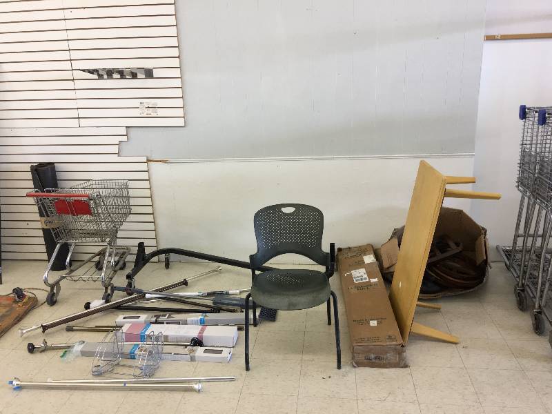 lot 1 image: all items left in the store clothing,shoes,boots,toys,bedding and so much more take everything you want leave everything you dont