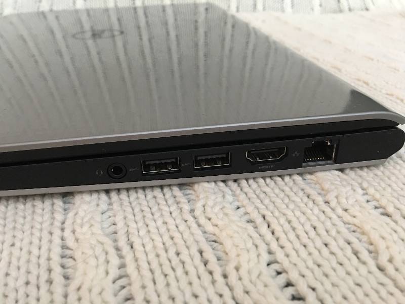 lot 3 image: Dell Inspiron 15 5000 Series 15.6-Inch touchscreen Laptop retail $599