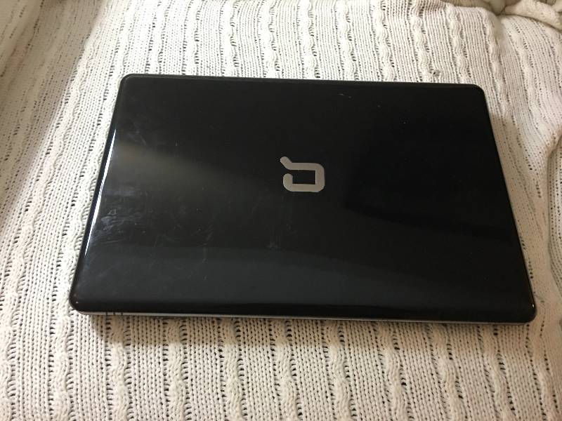 lot 13 image: HP Compaq Presario CQ60