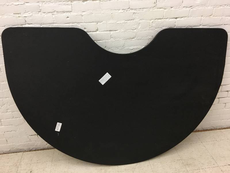 lot 43 image: Lorell Med Oak Lam Kidney-shape Activity Tabletop - Kidney-shaped Top - 30 Table Top Width X 1.13 Table Top Thickness retail $149