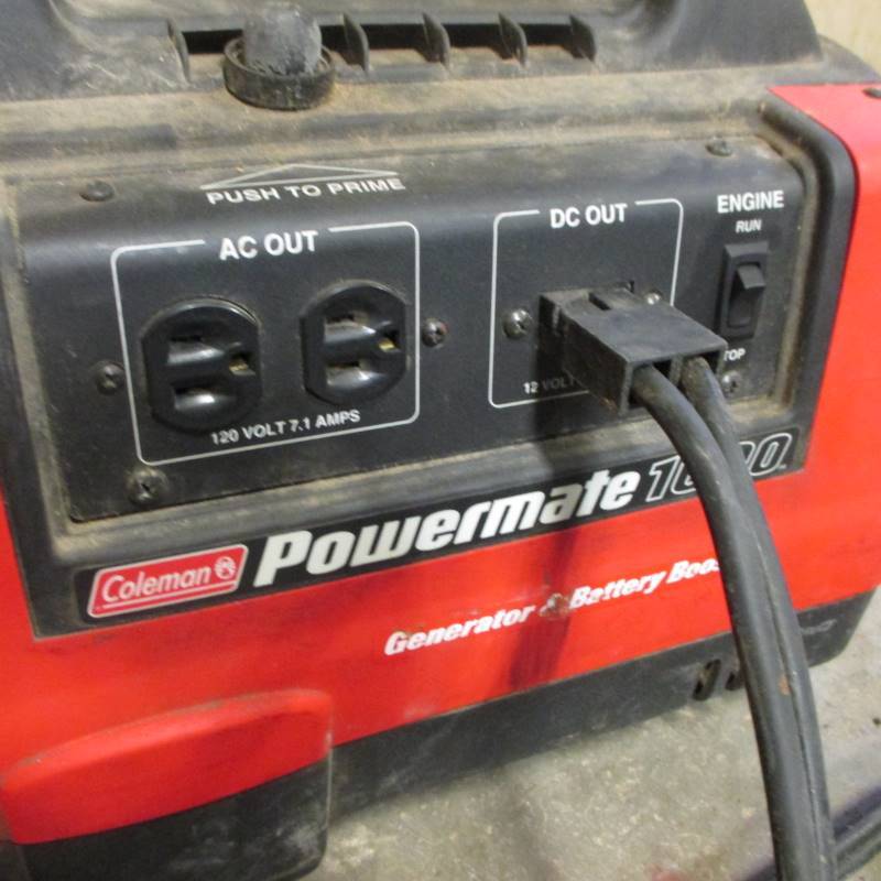 lot 14 image: Coleman Powermate GeneratorBattery Booster