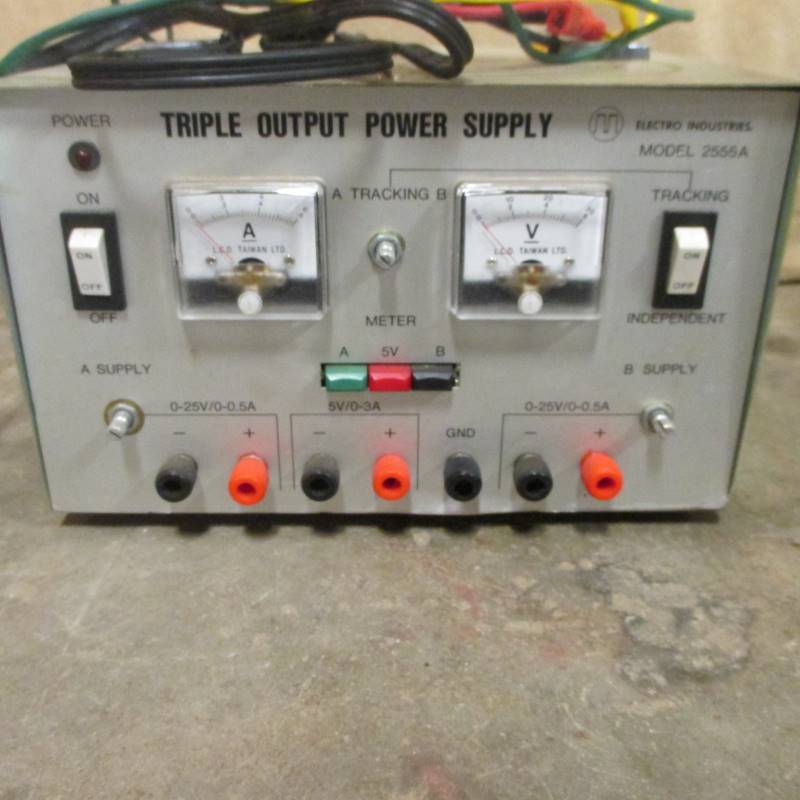 lot 23 image: Soldering Machine Triple Output Power Supply