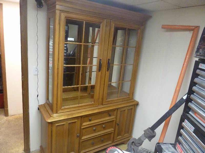 Lighted Hutch