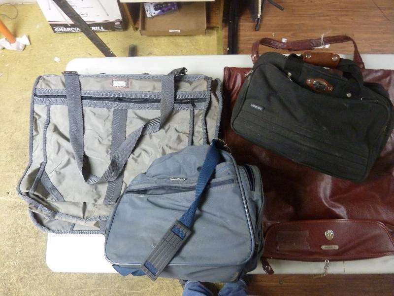 Garmet Bags