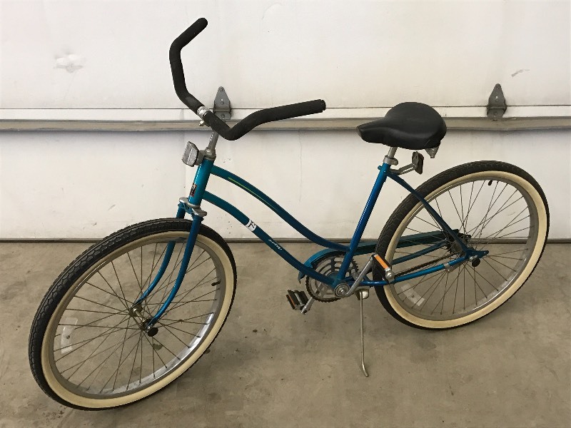lot 75 image: Murray Bicycle