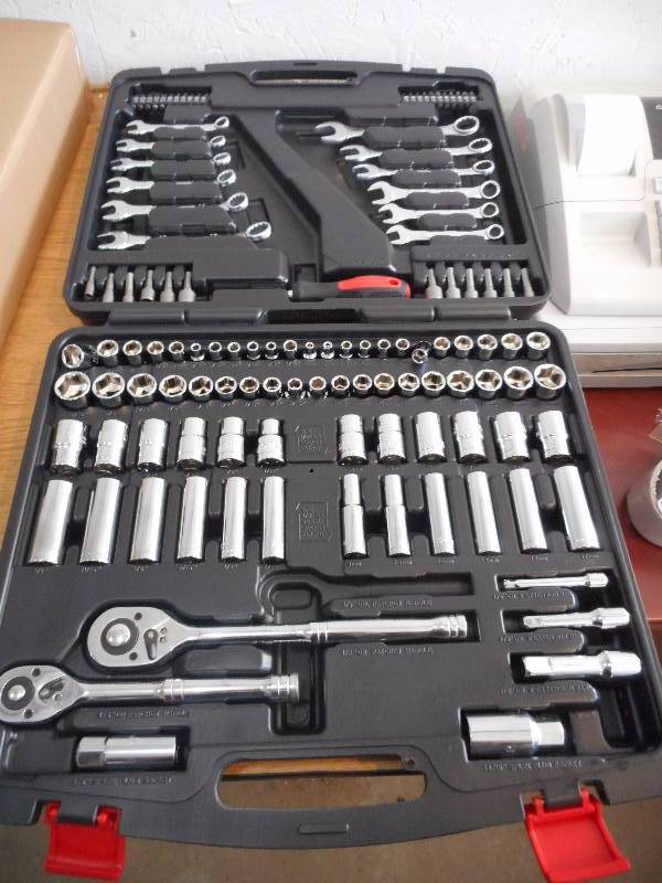 Master Craft 121-pc. Pro Socket Set