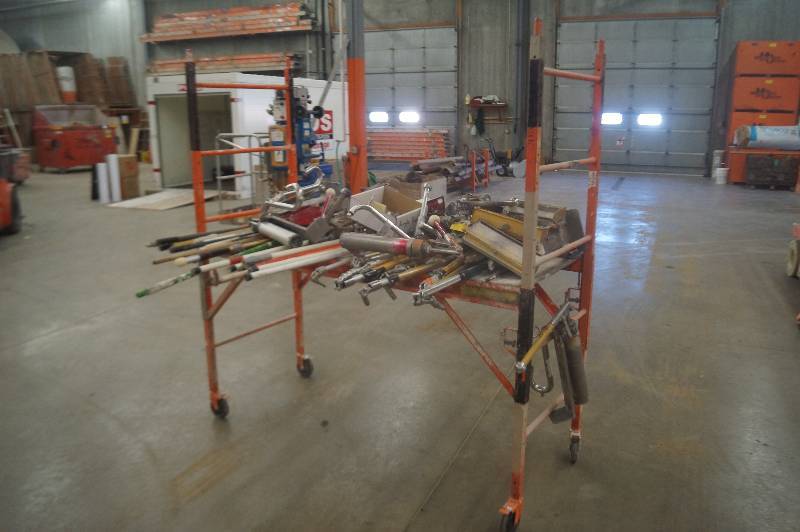 lot 28 image: Scaffold
