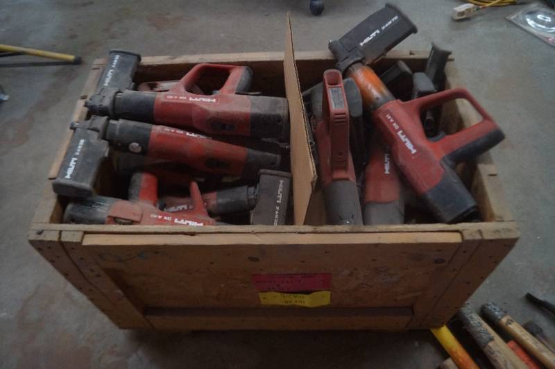 lot 40 image: Large Lot Hilti  Concrete Nailers