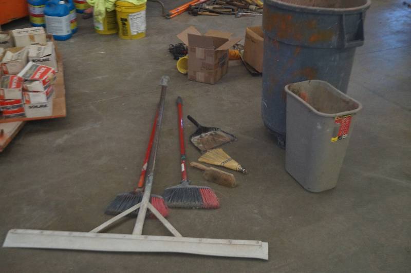 lot 52 image: Brooms, Scraper & Garbage Cans