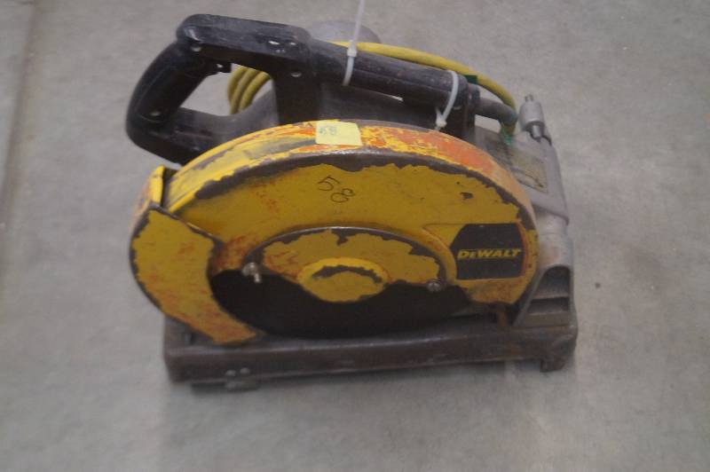 lot 58 image: DeWalt Chop Saw
