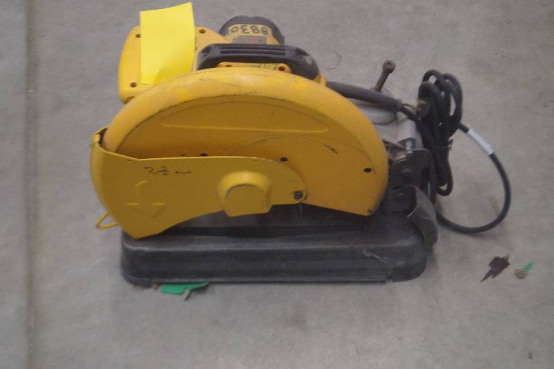 lot 59 image: DeWalt Chop Saw