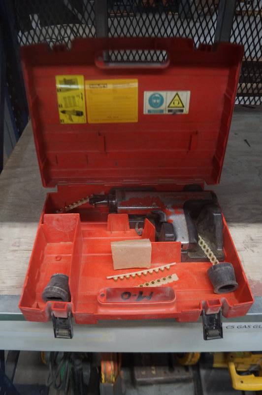 lot 70 image: Hilti Powder Actuated Power Tool
