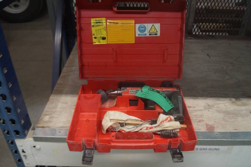 lot 74 image: Hilti Powder Actuated Power Tool