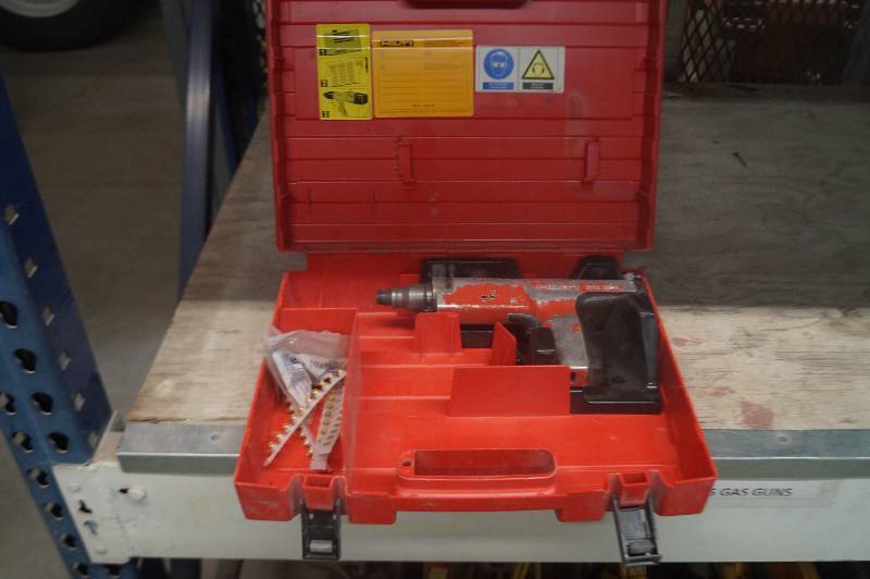 lot 80 image: Hilti Powder Actuated Power Tool