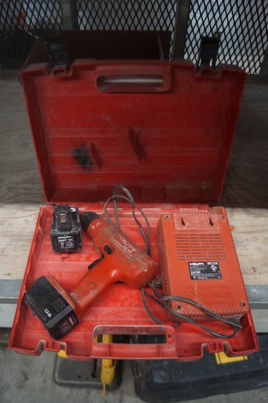 lot 87 image: Hilti Drill