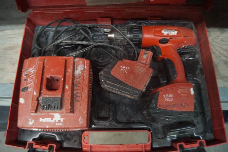 lot 96 image: Hilti Drill