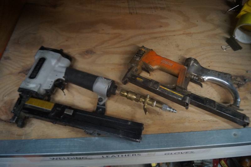 lot 151 image: Pneumatic Staplers