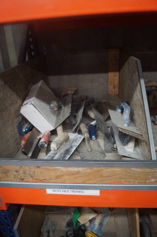 lot 184 image: Trowels