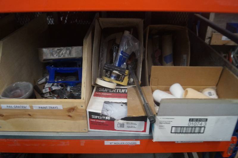 lot 214 image: Painting Supplies