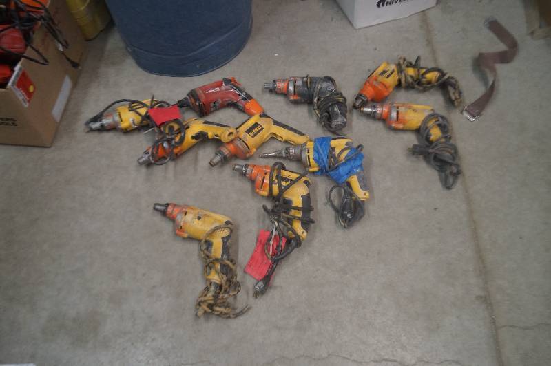 lot 233 image: DeWalt  & Hilti Drills
