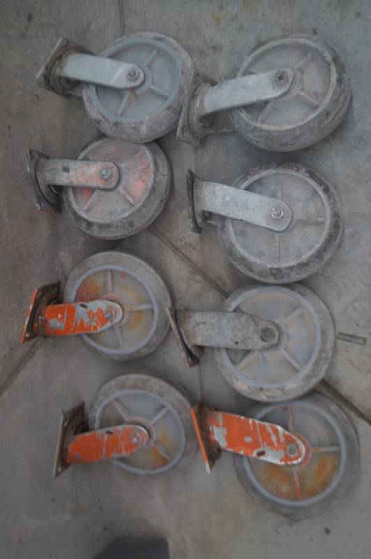 lot 280 image: Caster Wheels