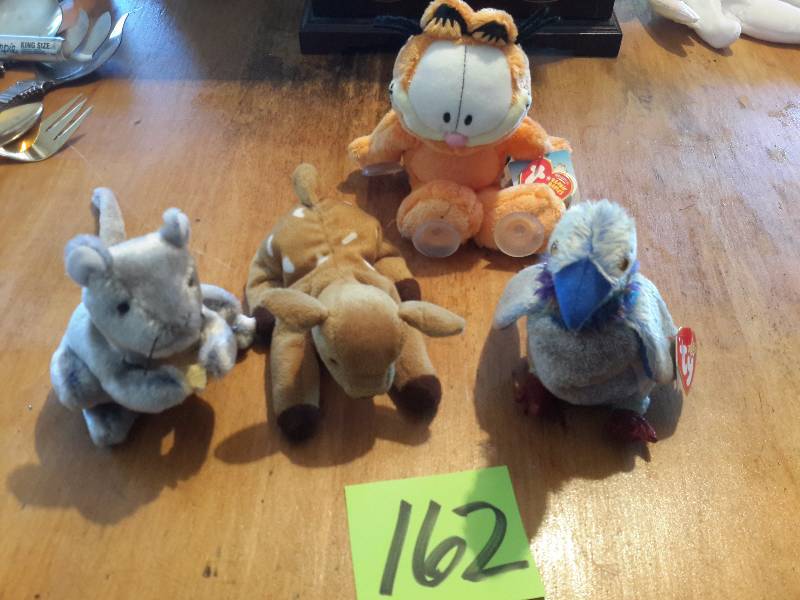 4 Beanie, stuffed animals as pictured