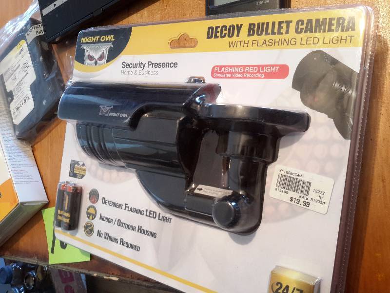 Misc. Electronic items as pictured. Includes Western Digital Hard Drive (new) Security Camera, Studio Software