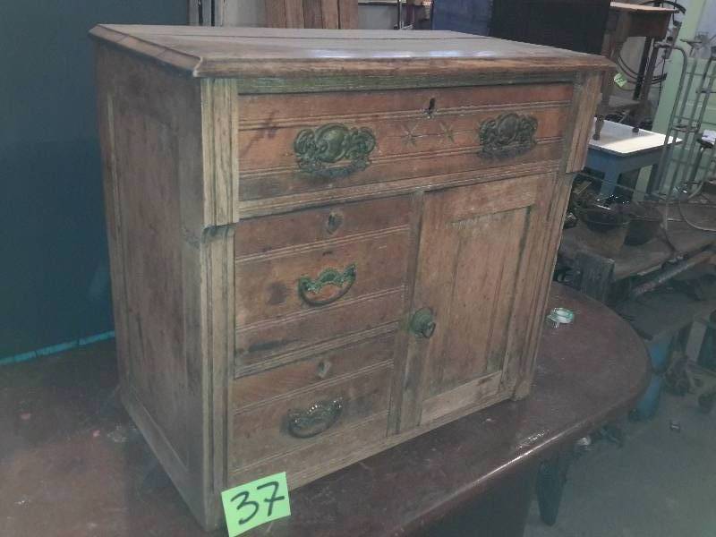 PRIMITIVE Wash standCommode.. Approx  32in w x 20 in d x 30in h
