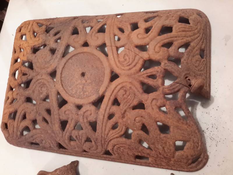 Cast Iron Decorative Stove Grating