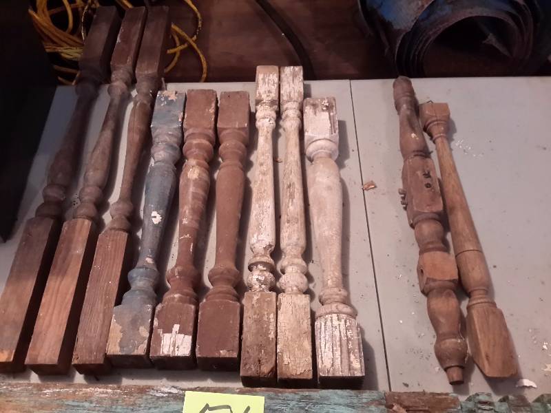 Misc. sizes and styles of Spindles as shown