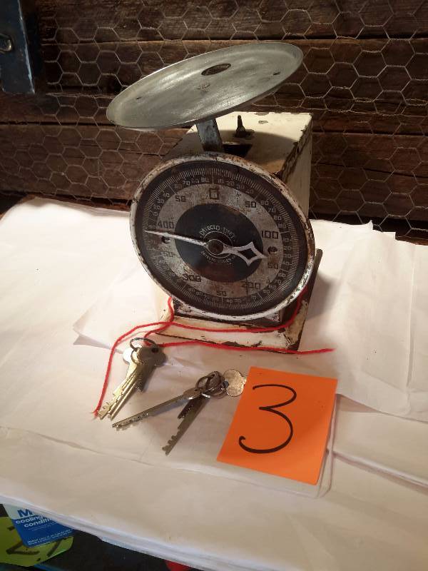 Vintage Scale, Keys