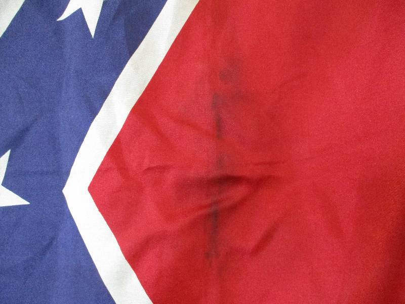 lot 14 image: Confederate Flag
