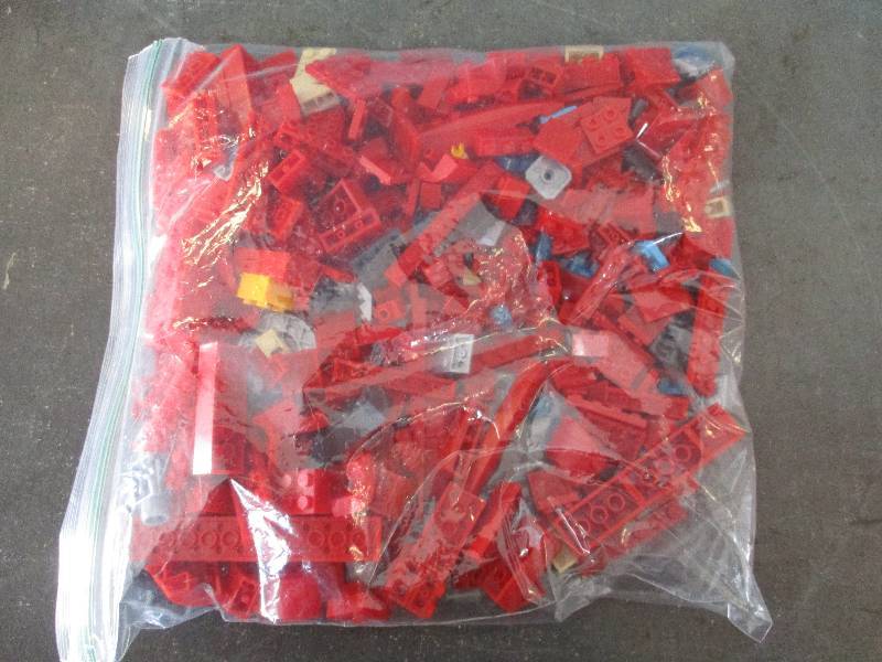 lot 16 image: large bag of Lego