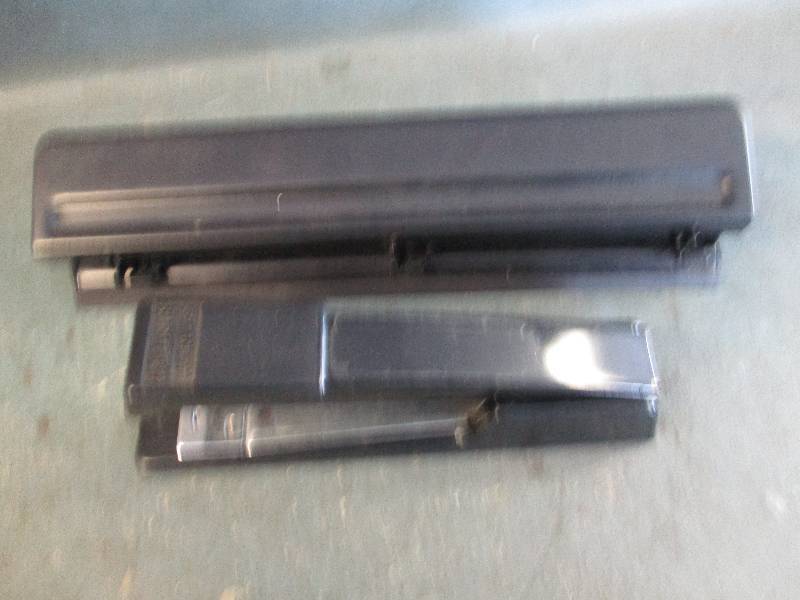 lot 74 image: Stapler Plus