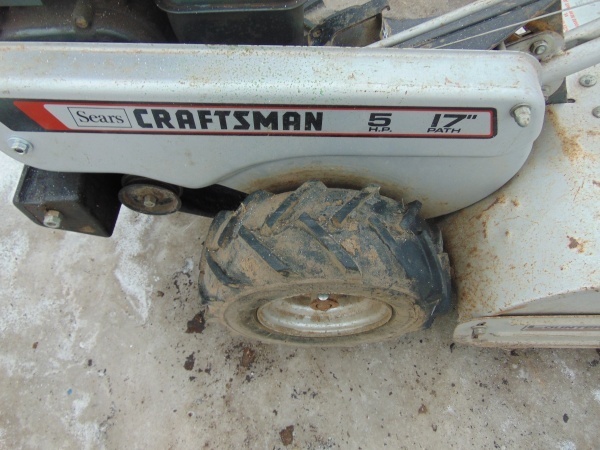 lot 149 image: Craftsman 17 Tiller