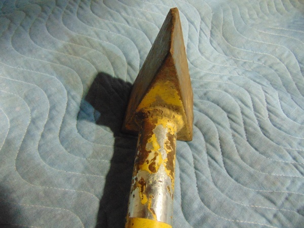 lot 146 image: Wood Splitting Wedge