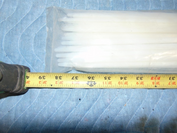 lot 114 image: Bag Full of 3 Zip Ties